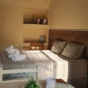 https://alles-tirana-vintage-studio-apartment.albaniahotels.org