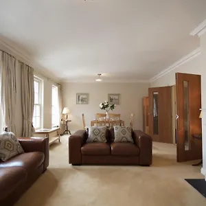 https://charming-georgian-penthouse.dublin-hotelsweb.com